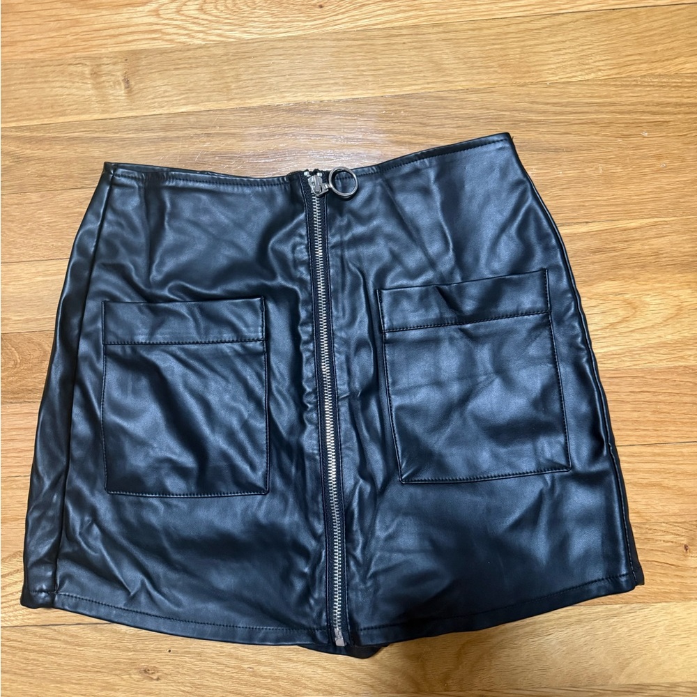 Fashion Nova Black Faux Leather Skort